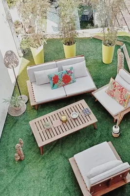Jardin de l'établissement ROOMS HOME CSM Suites privées 1 ou 2 chambres en cœur de ville entre Paris et Reims 40 mn Disneyland Paris