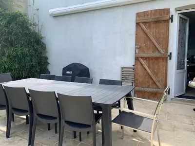 Terrasse ou espace extérieur de l'établissement Villa Mirroir en Champagne, jusque 10 voyageurs