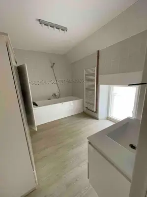 Salle de bains dans l'établissement Longère au coeur du vignoble de Champagne