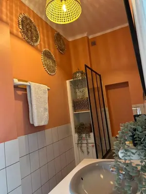 Salle de bains dans l'établissement Le Cocon Mazarin.