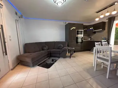 Coin salon dans l'établissement Kings Villa near Disneyland reserved only for family with kids