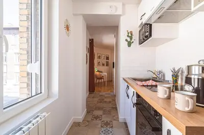 Cuisine ou kitchenette dans l'établissement ExploreReims - California Dream studio proche gare/centre