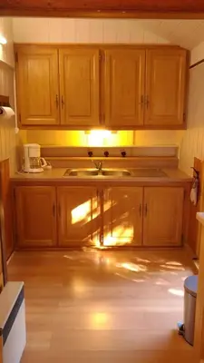 Cuisine ou kitchenette dans l'établissement Le repos du brigand
