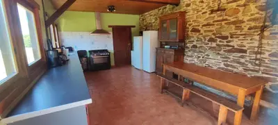 Cuisine ou kitchenette dans l'établissement L'escaille