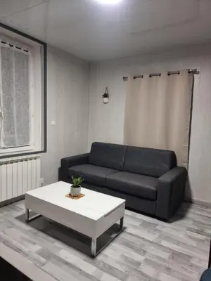 Coin salon dans l'établissement Studio Quai 1 Voie A parking gratuit