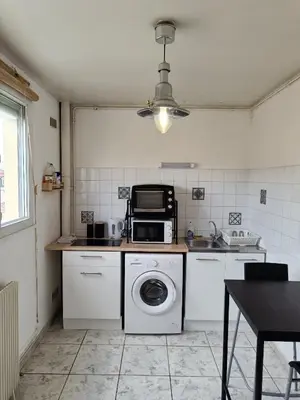 Cuisine ou kitchenette dans l'établissement Couturier lovely appartement proche centre ville