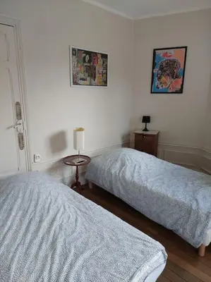 Un ou plusieurs lits dans un hébergement de l'établissement Gite d'exception 13 couchages avec jacuzzi et sauna