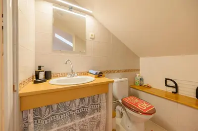 Salle de bains dans l'établissement l'Entracte, enjoy a 3 stars break in Sedan