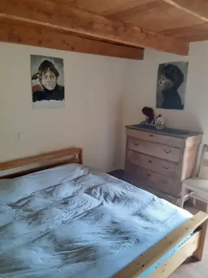 Un ou plusieurs lits dans un hébergement de l'établissement Authentic home in Semoy valley (France)