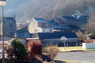 Vue générale sur la montagne ou vue sur la montagne depuis la maison de vacances