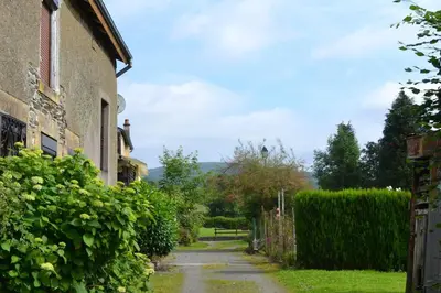 Jardin de l'établissement Authentic home in Semoy valley (France)