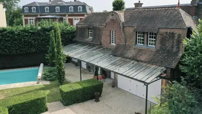 Piscine de l'établissement Maison Heronnière ou située à proximité