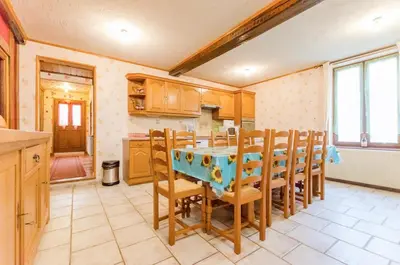 Cuisine ou kitchenette dans l'établissement Le moulin de la lhuitrelle