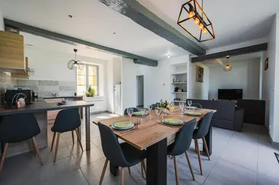 Cuisine ou kitchenette dans l'établissement Les gîtes Saint-Aignan