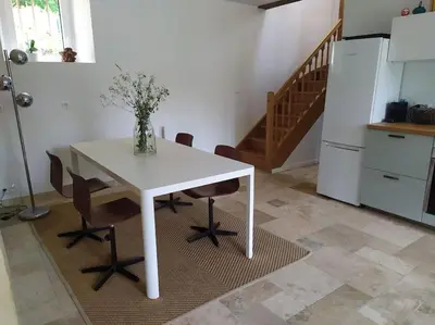 Cuisine ou kitchenette dans l'établissement Charmante maison dans village