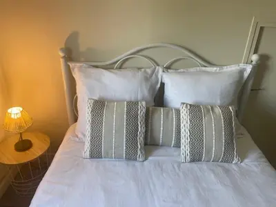 Un ou plusieurs lits dans un hébergement de l'établissement Chez Mathilde et Gaby, chambre d'hôtes