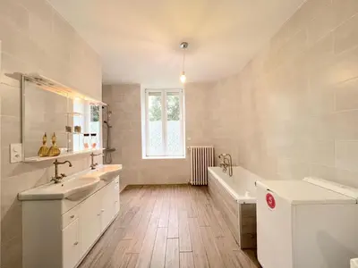Salle de bains dans l'établissement La Usine du Charme