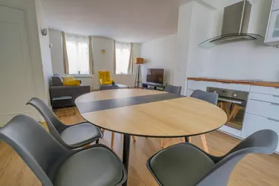 Cuisine ou kitchenette dans l'établissement Sainte-Anne