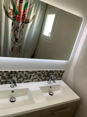 Salle de bains dans l'établissement Découvrez l'Inatten'Bulle !