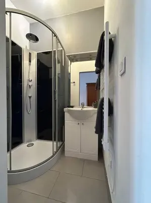 Salle de bains dans l'établissement La Chambre St Vincent