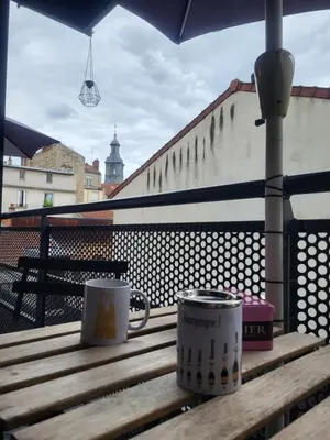 Balcon ou terrasse dans l'établissement F2 Hypercentre Terrasse Talleyrand