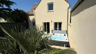 Piscine de l'établissement Magnifique villa 12 pers - 6 chambres avec salle de bain privative au Calme - 30 min Asterix - Ecrin de charme ou située à proximité