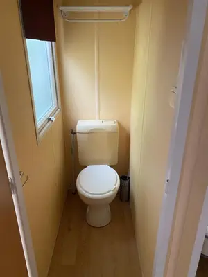 Salle de bains dans l'établissement Mobil-Home standard