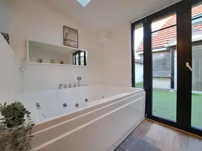 Salle de bains dans l'établissement Maputo - Appartement climatisé