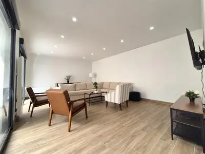 Coin salon dans l'établissement Abu Dhabi, magnifique maison