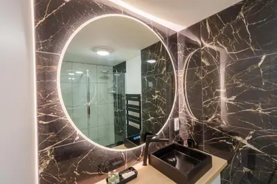 Salle de bains dans l'établissement L'Escale Tropicale, appartement indépendant avec terrasse privative