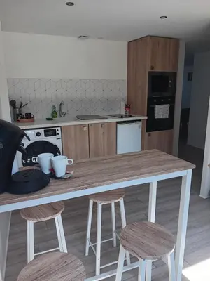 Cuisine ou kitchenette dans l'établissement Gîte et SPA Au Secret Du Bonheur