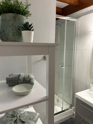 Salle de bains dans l'établissement Le p'tit millésime - hypercentre