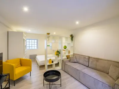 Coin salon dans l'établissement Le Tournesol - Charmant Apt 4 personnes