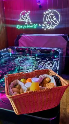 Nourriture dans le love hôtel ou à proximité