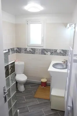 Salle de bains dans l'établissement LES MIGLOU - Maison picarde entre Paris et la Champagne !