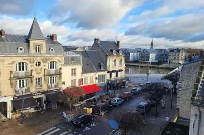 Vue générale sur Soissons ou vue de la ville depuis l'appartement