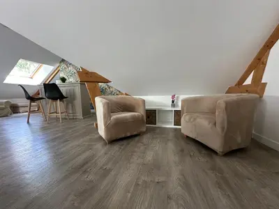 Coin salon dans l'établissement Champagne BNB - La Source