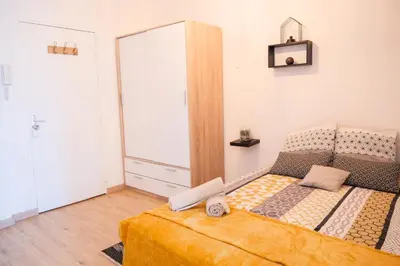 Un ou plusieurs lits dans un hébergement de l'établissement Grand studio hyper centre de Saint Quentin