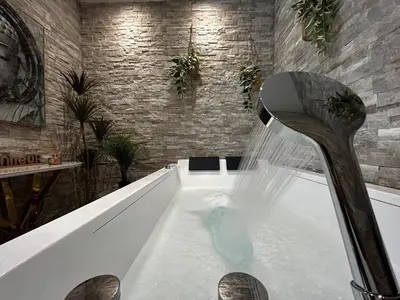 Plan de l'établissement Pentagone 1 SPA PRIVE