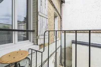 Balcon ou terrasse dans l'établissement Pentagone 23 Stade de Reims