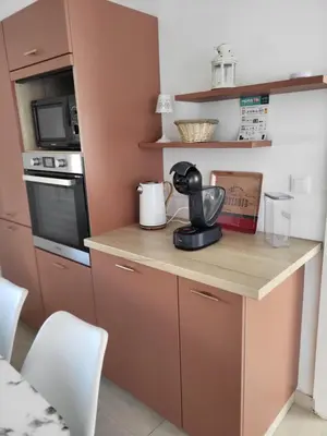 Cuisine ou kitchenette dans l'établissement Bienvenue chez Anouck