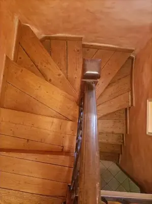 Plan de l'établissement Maison sur 3 étages, proche de Disneyland
