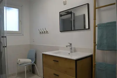 Salle de bains dans l'établissement Au calme à la Marelle