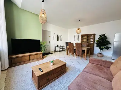 Télévision ou salle de divertissement dans l'établissement Champagne BNB - Le Duplex - Le Loft - L'Atelier - Le Cosy