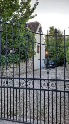 Plan de l'établissement Maison de campagne près d'un plan d'eau et des belles forêts !