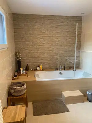 Salle de bains dans l'établissement La Maison Angèle