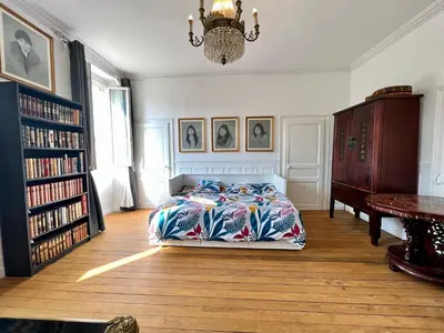 Un ou plusieurs lits dans un hébergement de l'établissement maison cosy et chic