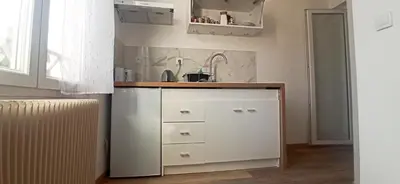 Cuisine ou kitchenette dans l'établissement Appartement T2 au 1er étage