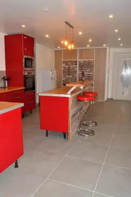 Cuisine ou kitchenette dans l'établissement Les Gîtes de Monthermé L'Appartement belvédère sur Monthermé