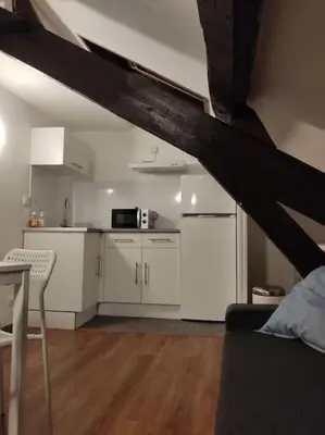 Cuisine ou kitchenette dans l'établissement Studio Rémois - WIFI/Netflix
